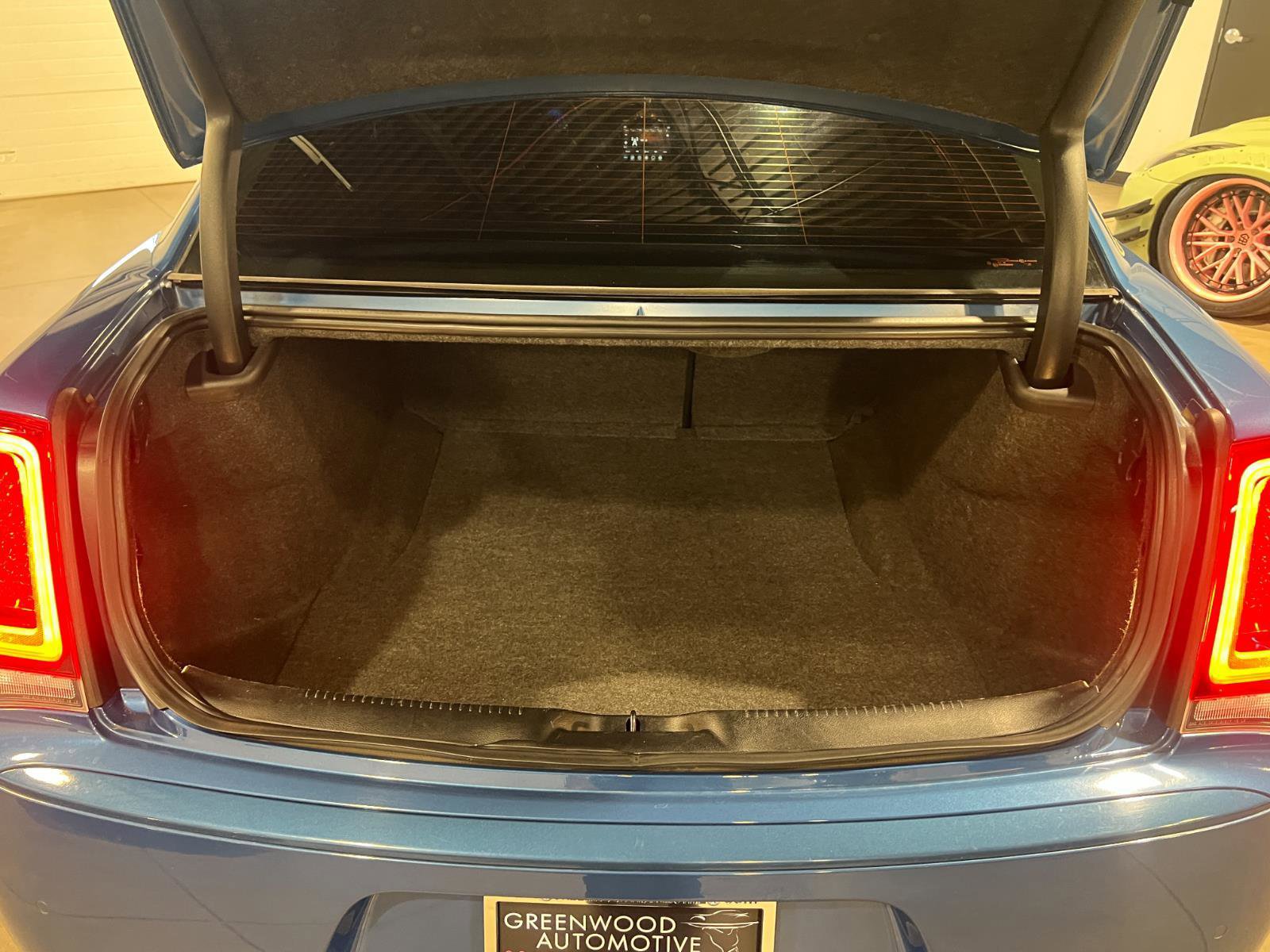 Used 2022 Chrysler 300 Touring L image 31