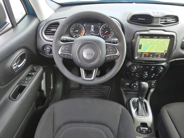 Used 2022 Jeep Renegade Latitude AWD/4WD video 3