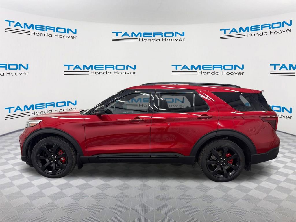 Used 2020 Ford Explorer ST w/ ST Street Pack image 2