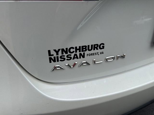 Used 2014 Toyota Avalon XLE Touring FWD image 10