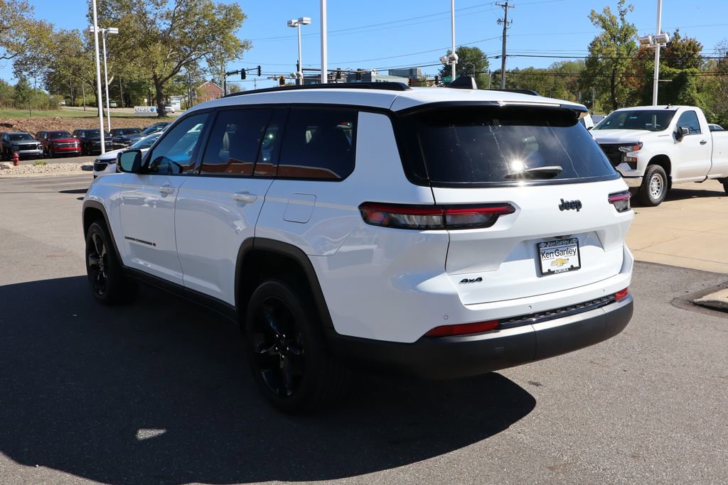 Used 2024 Jeep Grand Cherokee L Altitude image 28