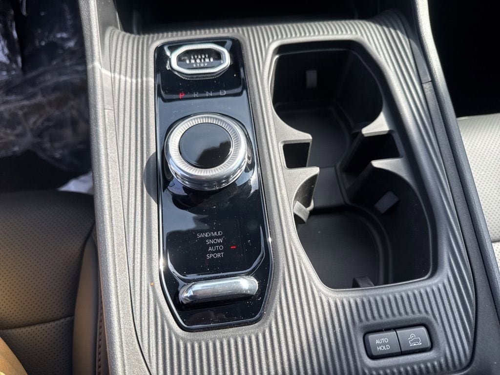 New 2026 Jeep Cherokee Limited AWD/4WD image 14