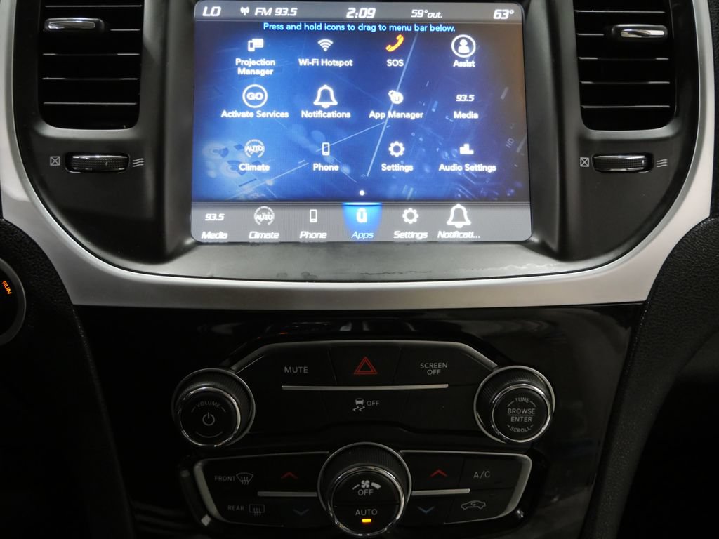 Used 2023 Chrysler 300 Touring RWD image 17