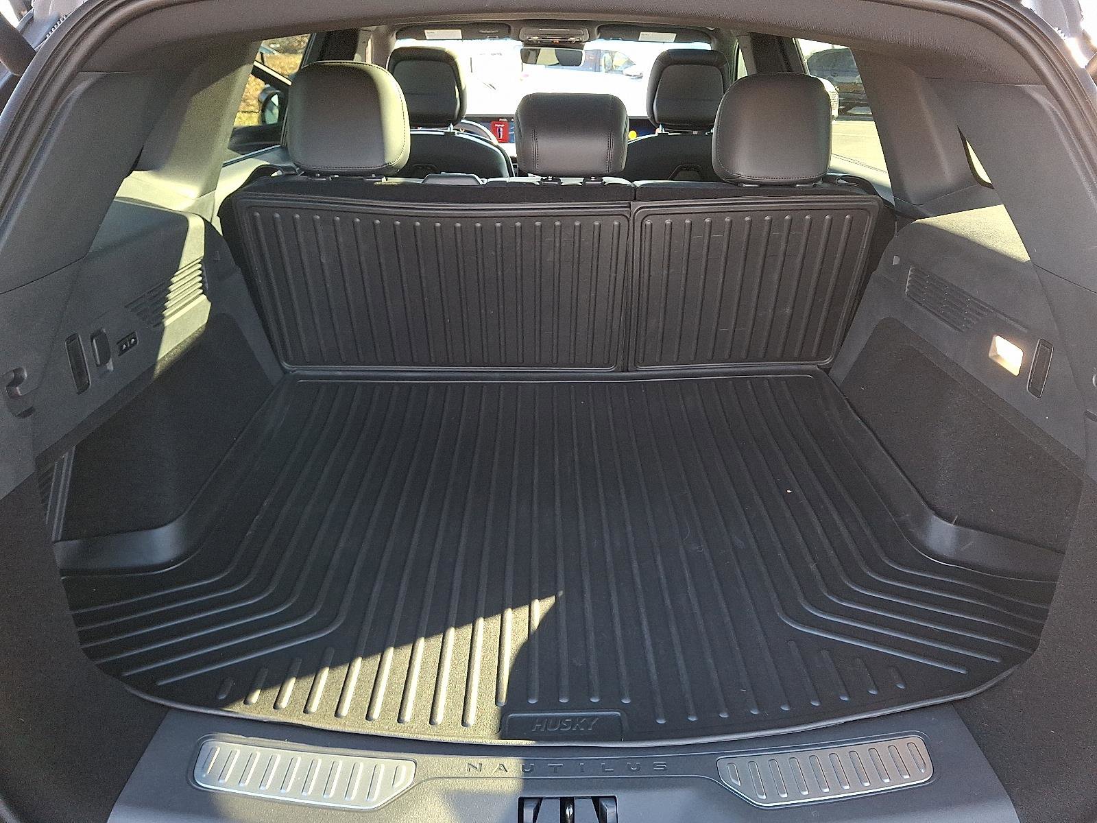 Used 2024 Lincoln Nautilus Reserve w/ Equipment Group 203A image 29