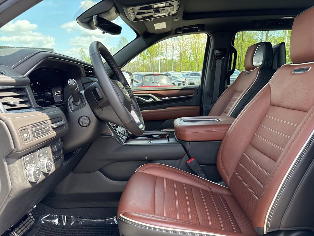 Used 2023 GMC Yukon Denali Ultimate image 9