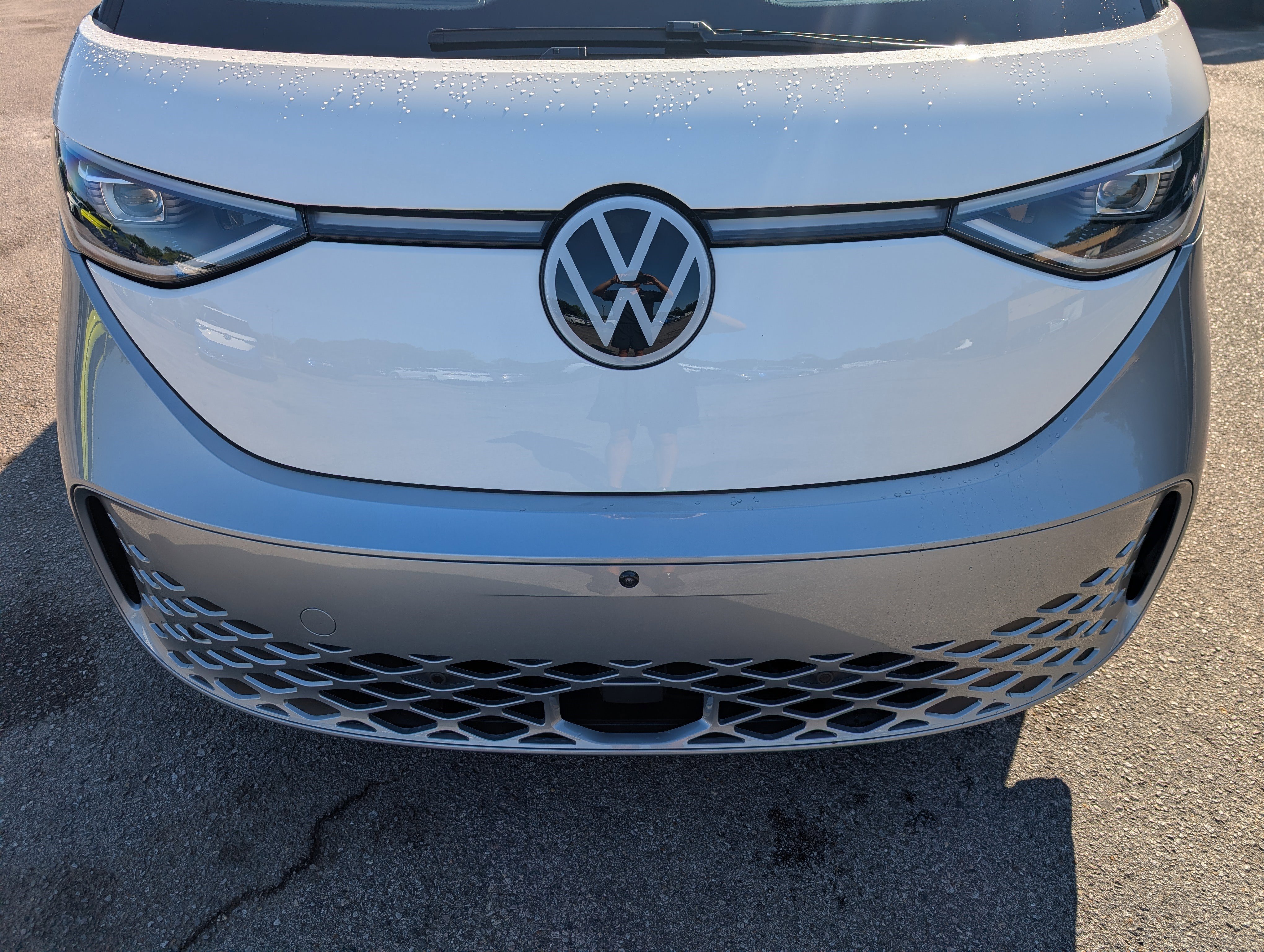 Used 2025 Volkswagen ID. Buzz Pro S Plus RWD image 12
