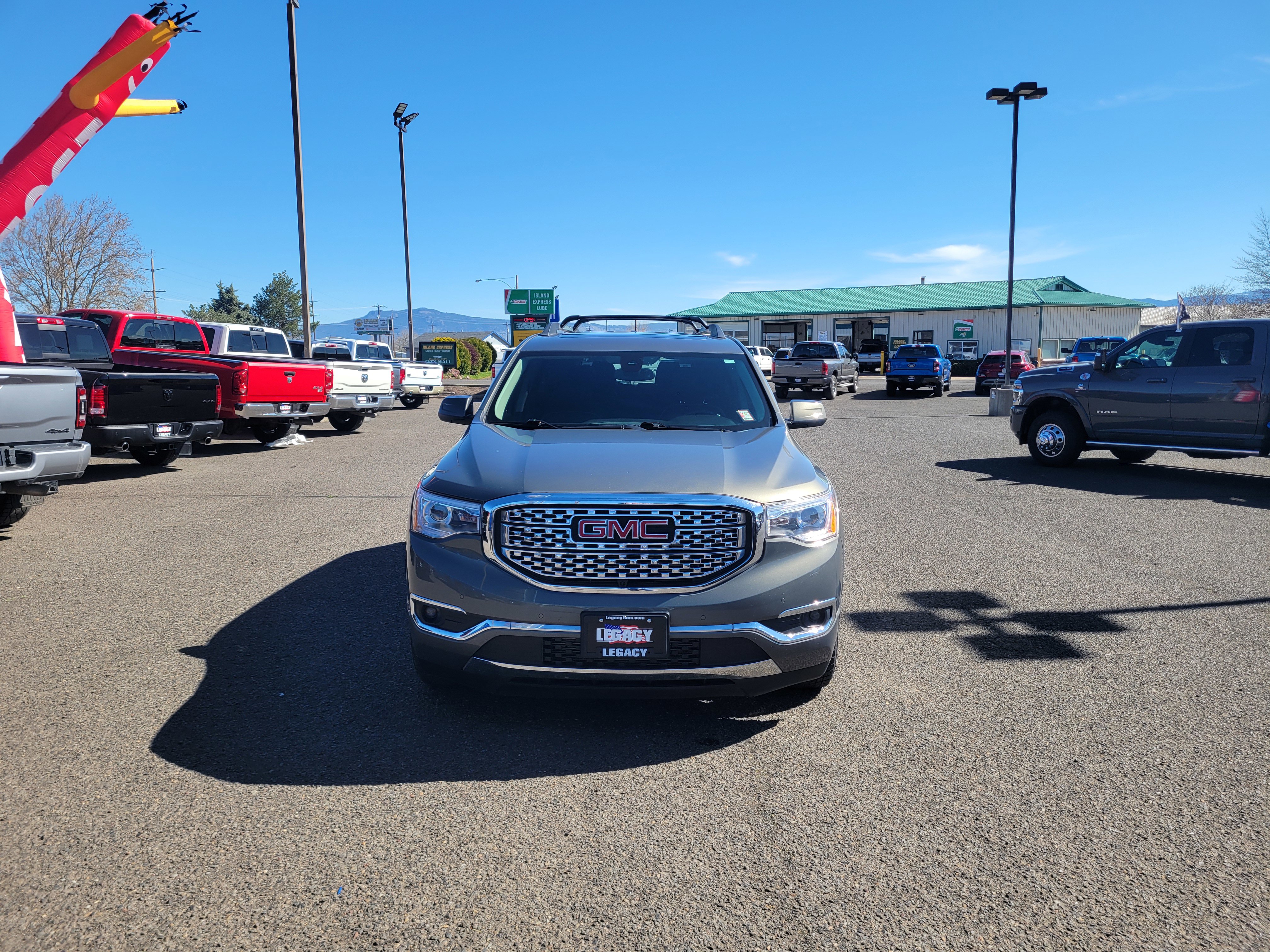 Used 2018 GMC Acadia Denali w/ Technology Package image 16