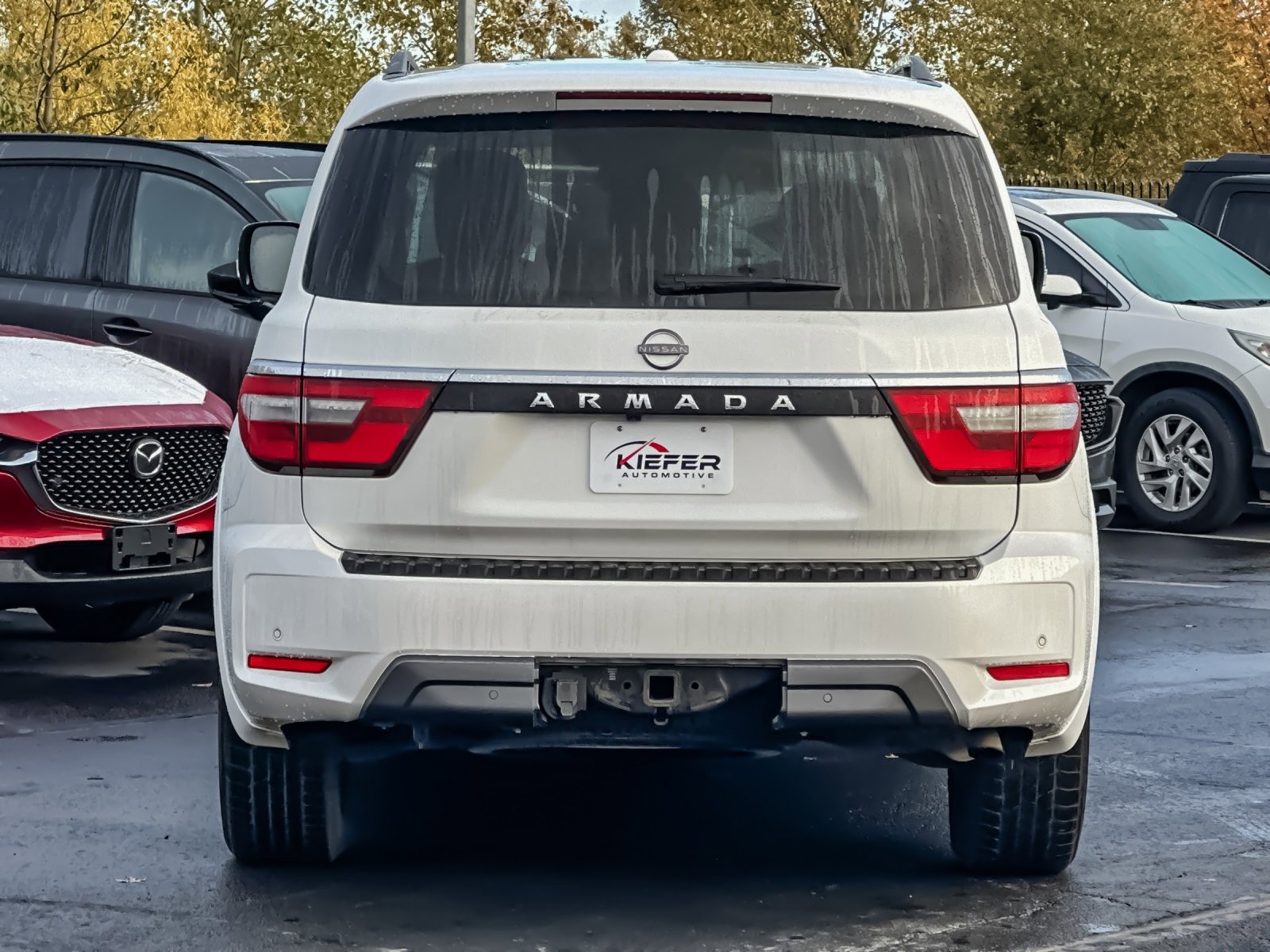 Used 2022 Nissan Armada SV w/ SV Appearance Package image 5