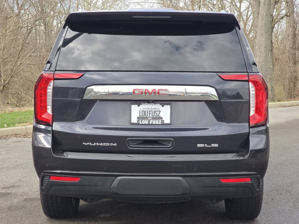 Used 2023 GMC Yukon SLE AWD/4WD image 14