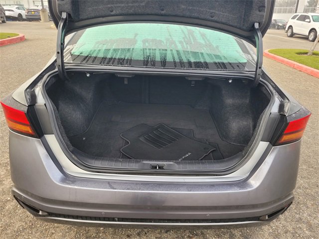 Used 2023 Nissan Altima 2.5 SV image 11