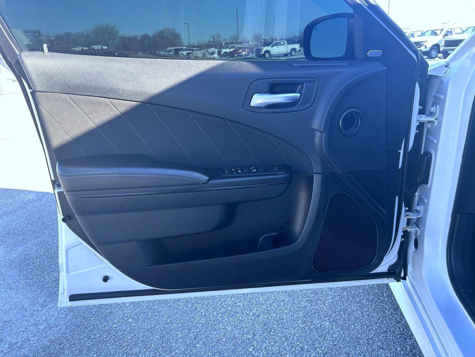 Used 2021 Dodge Charger R/T w/ Blacktop Package image 9