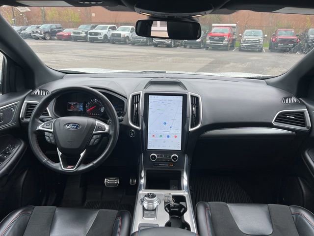 Used 2023 Ford Edge ST w/ Equipment Group 401A AWD/4WD image 20