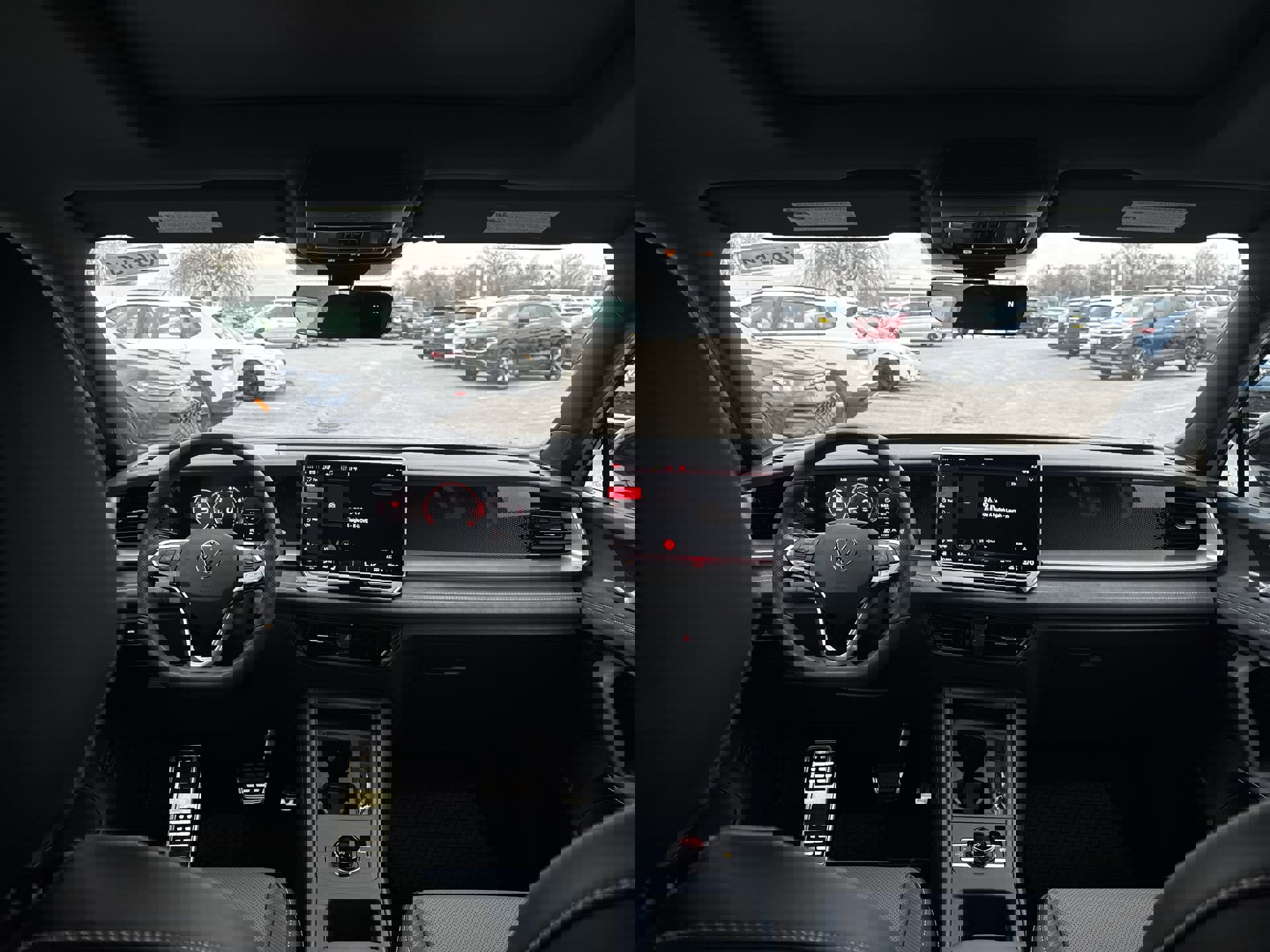 New 2026 Volkswagen Tiguan SE R-Line image 21