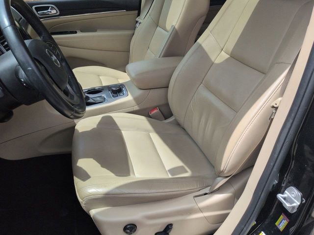 Used 2020 Jeep Grand Cherokee Limited AWD/4WD image 11