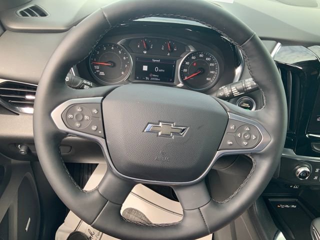 Used 2023 Chevrolet Traverse RS image 22