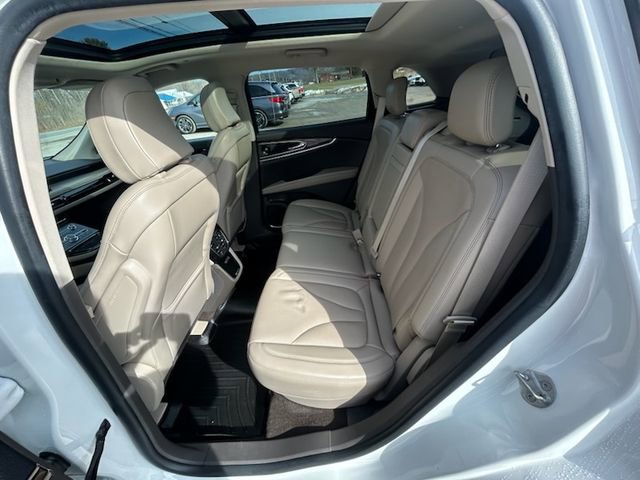 Used 2021 Lincoln Nautilus Reserve image 20