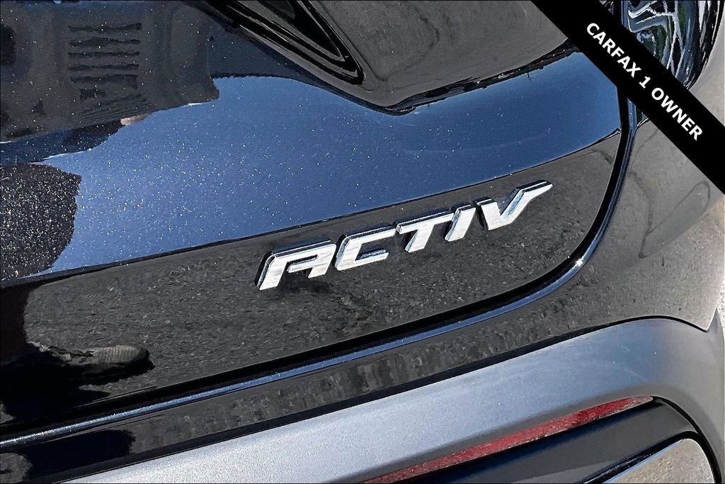 Used 2025 Chevrolet Trax ACTIV FWD image 24