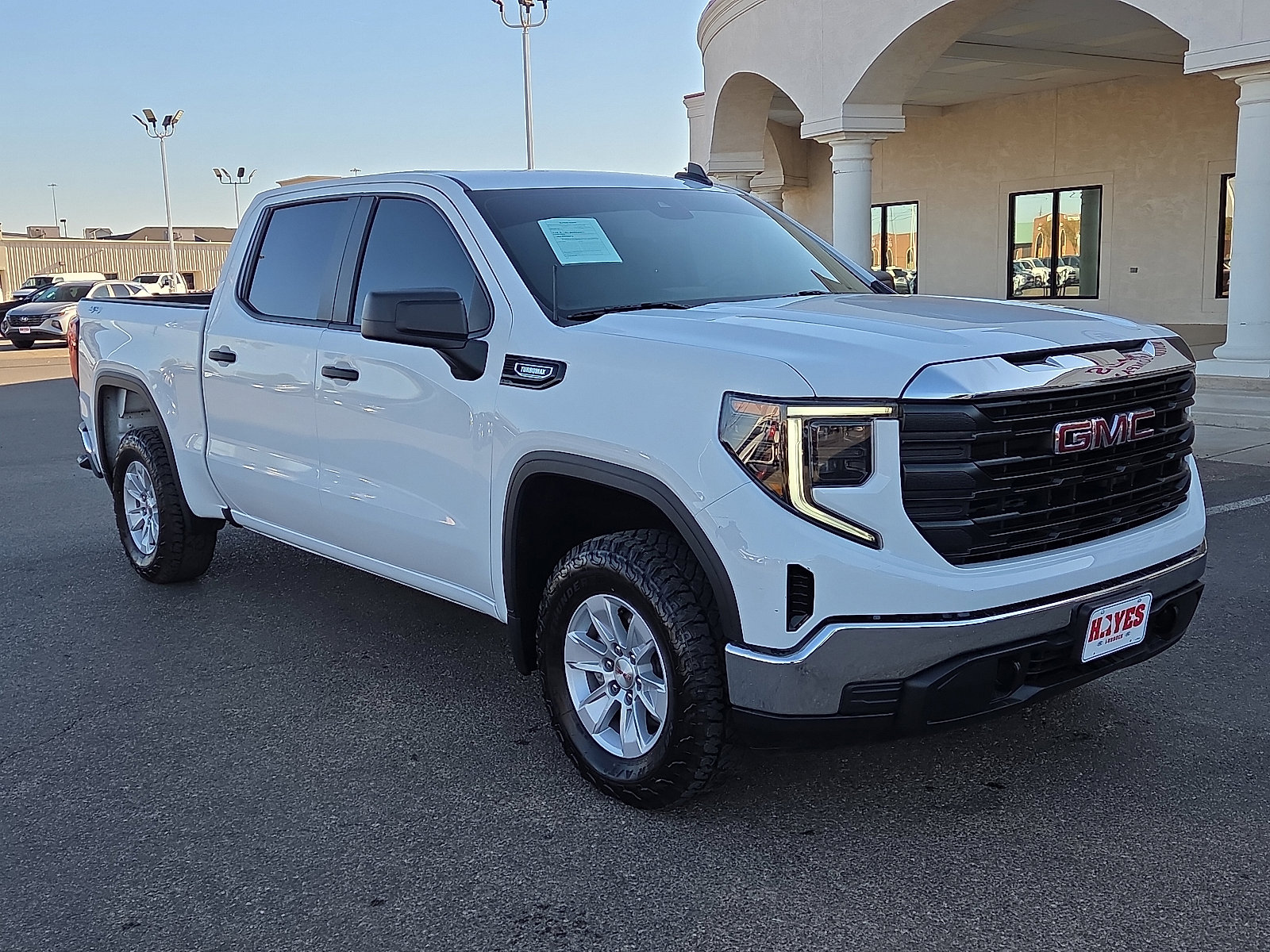 Used 2024 GMC Sierra 1500 Pro w/ Pro Value Package image 5