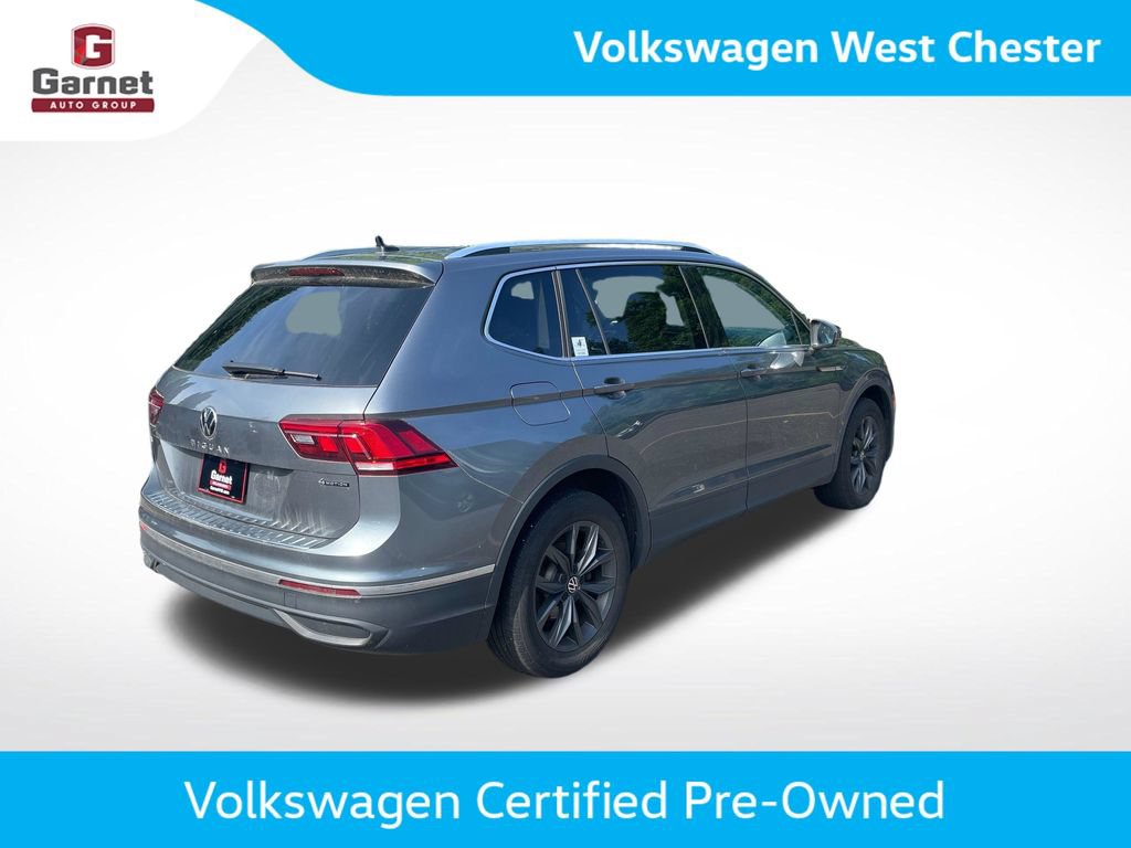 Certified 2023 Volkswagen Tiguan SE w/ Panoramic Sunroof Package AWD/4WD image 5