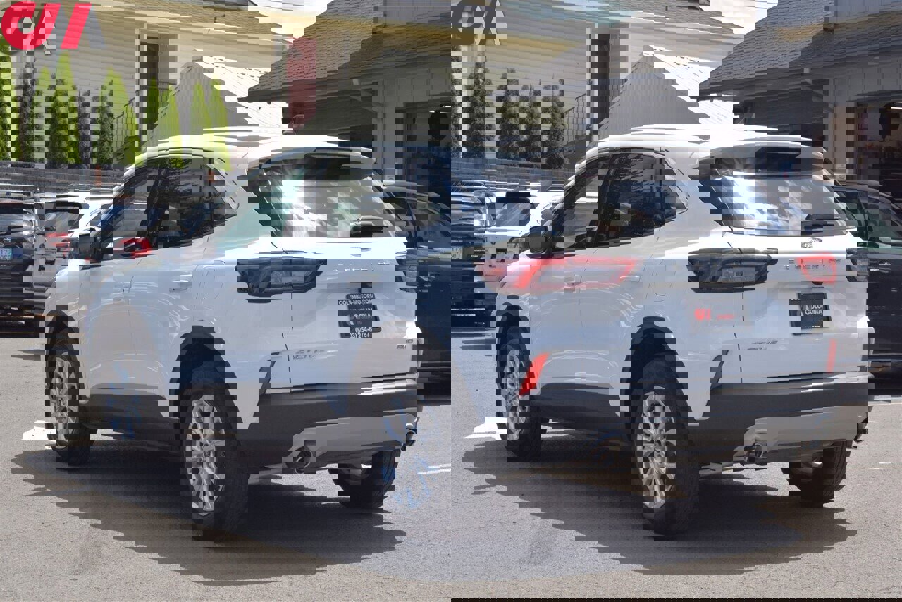 Used 2023 Ford Escape Active image 2