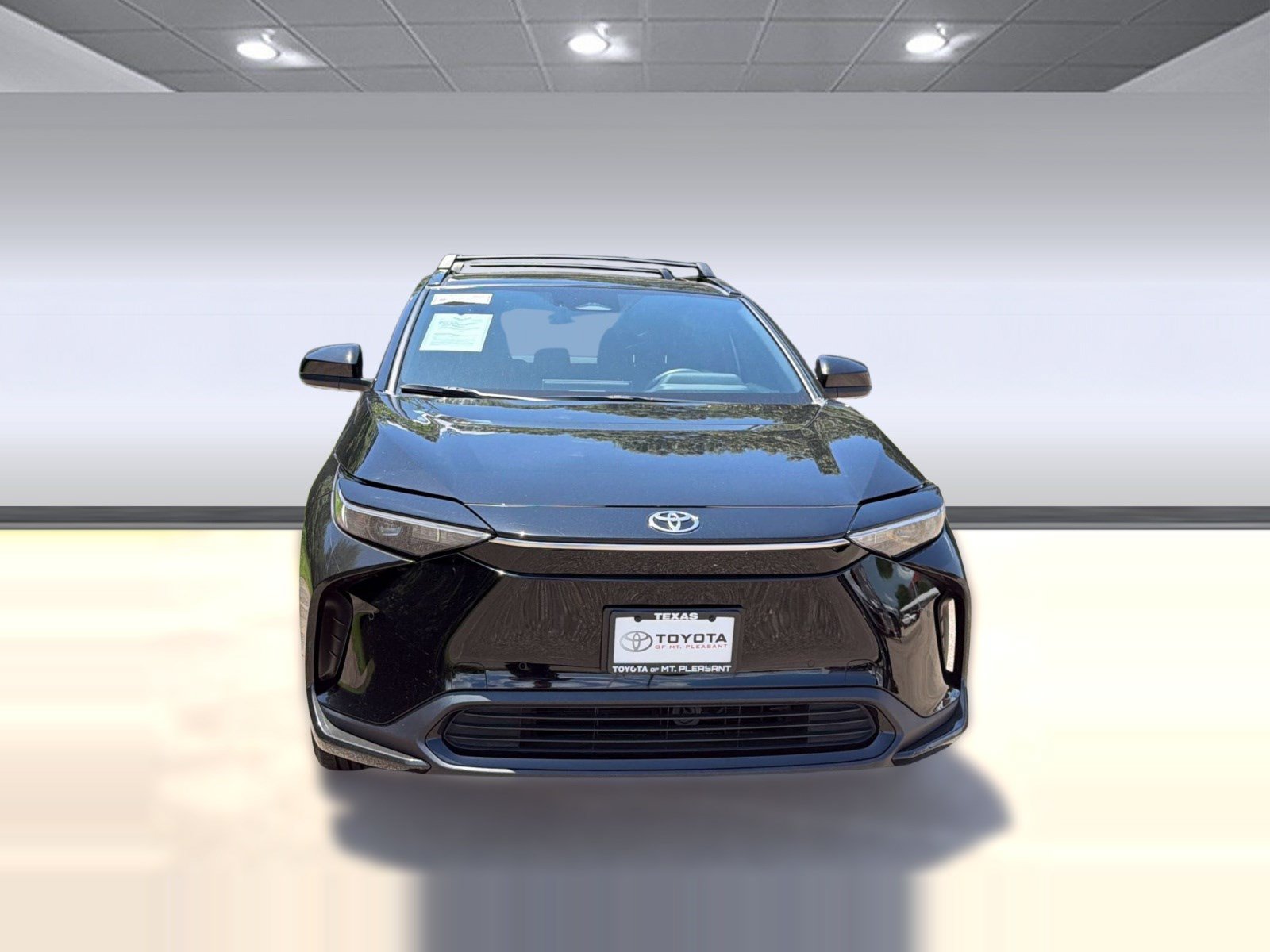 Used 2024 Toyota bZ4X FWD w/ Weather Package image 6