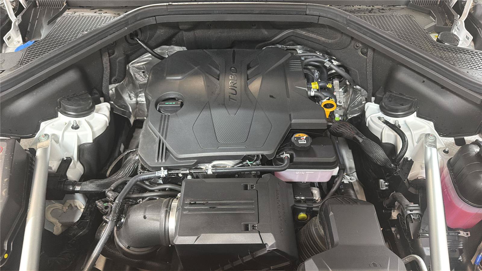 Used 2026 Genesis GV80 2.5T Advanced AWD/4WD image 9