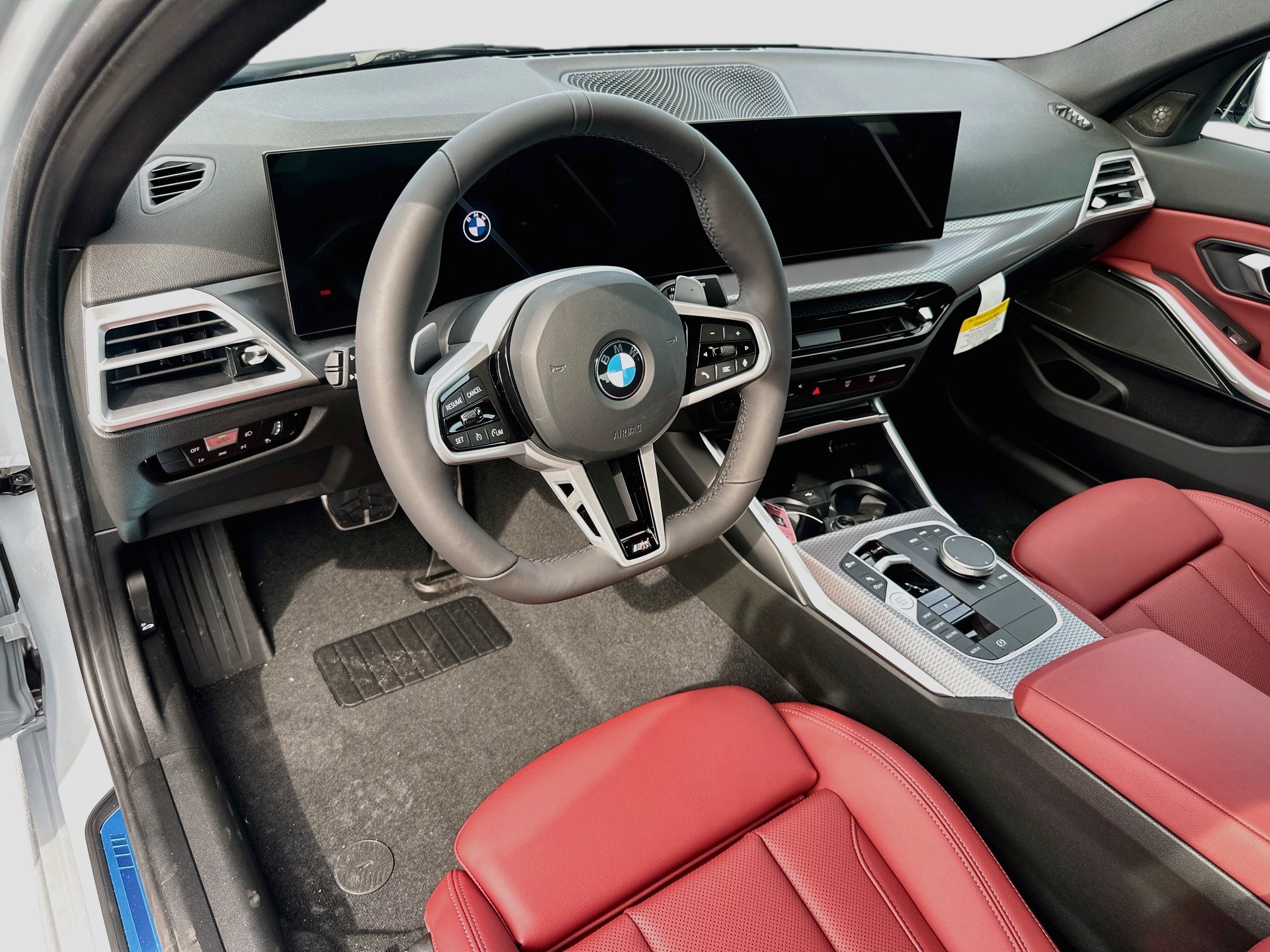 New 2026 BMW 330i Sedan w/ M Sport Package RWD image 7