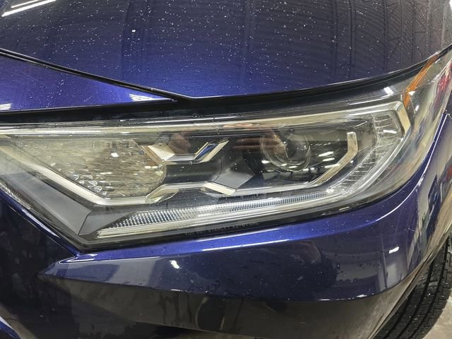 Used 2019 Toyota RAV4 XSE image 32