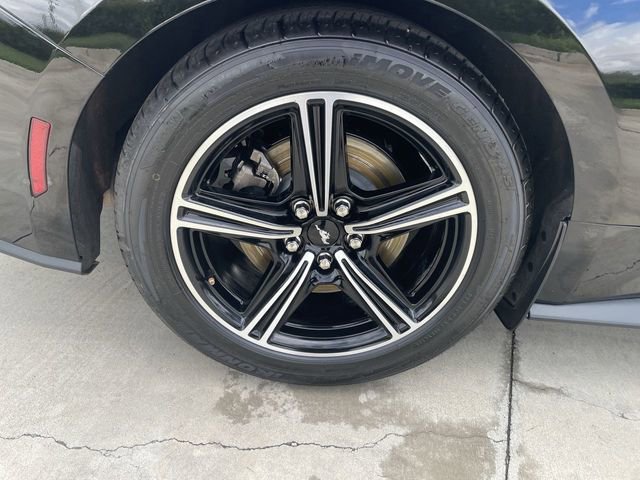 Used 2024 Ford Mustang Coupe RWD image 31