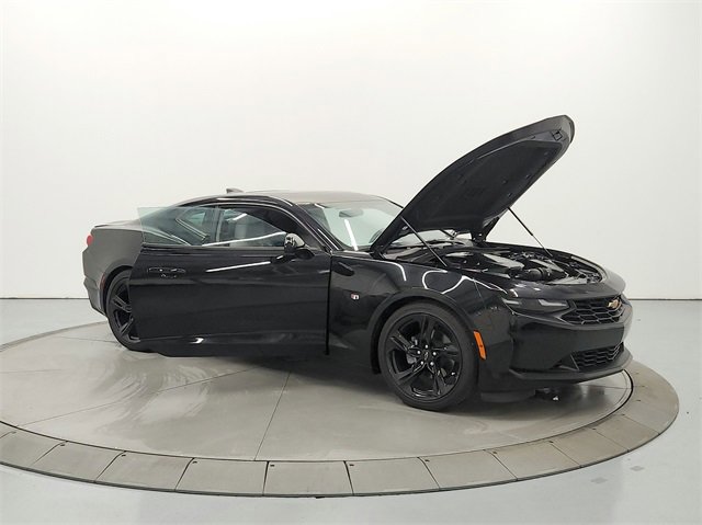 Used 2024 Chevrolet Camaro LT image 10