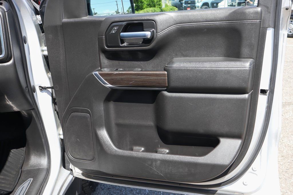 Used 2020 Chevrolet Silverado 1500 LT AWD/4WD image 38