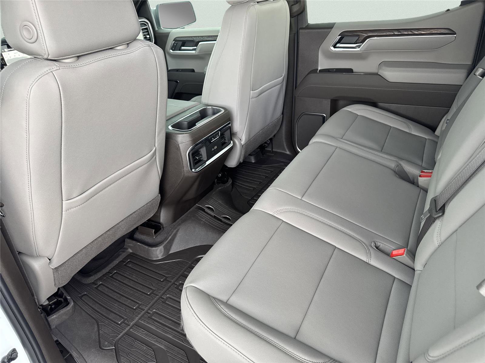 New 2026 GMC Sierra 1500 SLT w/ SLT Premium Plus Package image 25