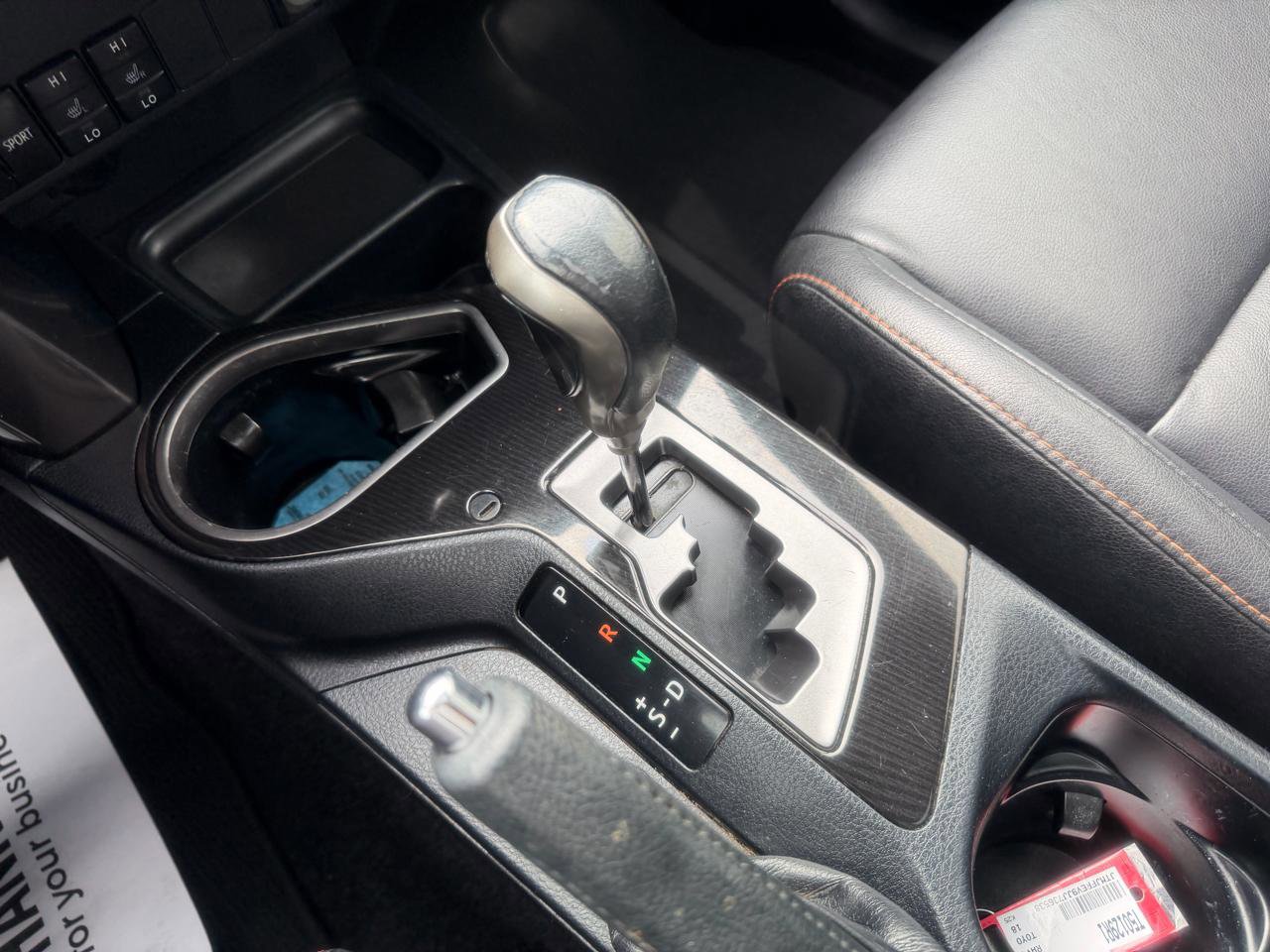 Used 2018 Toyota RAV4 SE w/ Power Extra Value Package AWD/4WD image 13