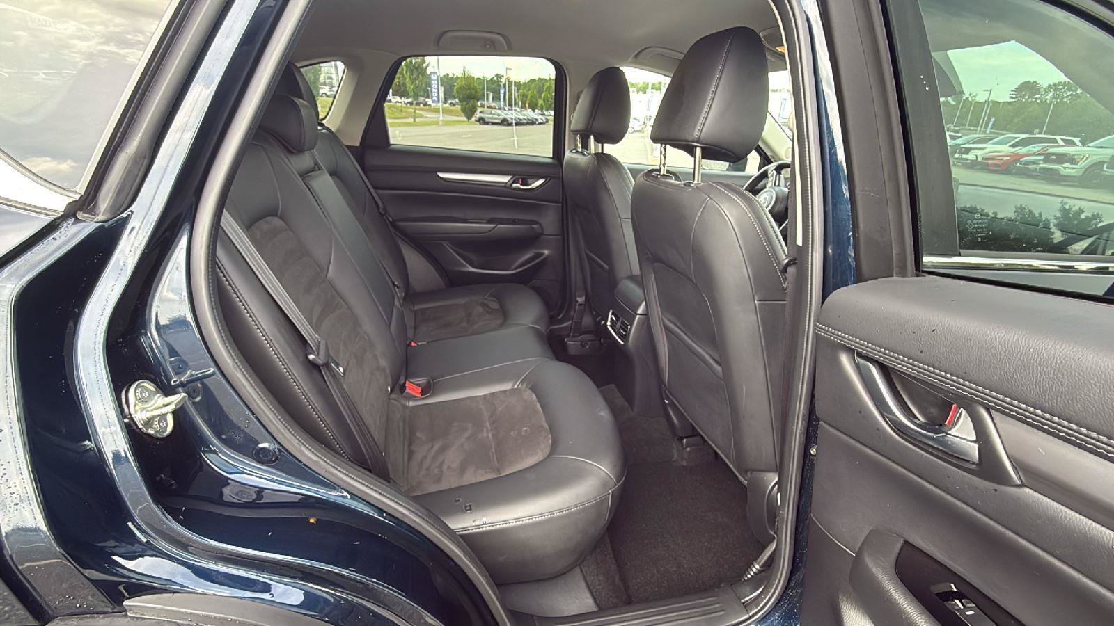 Used 2020 MAZDA CX-5 Touring AWD/4WD image 19