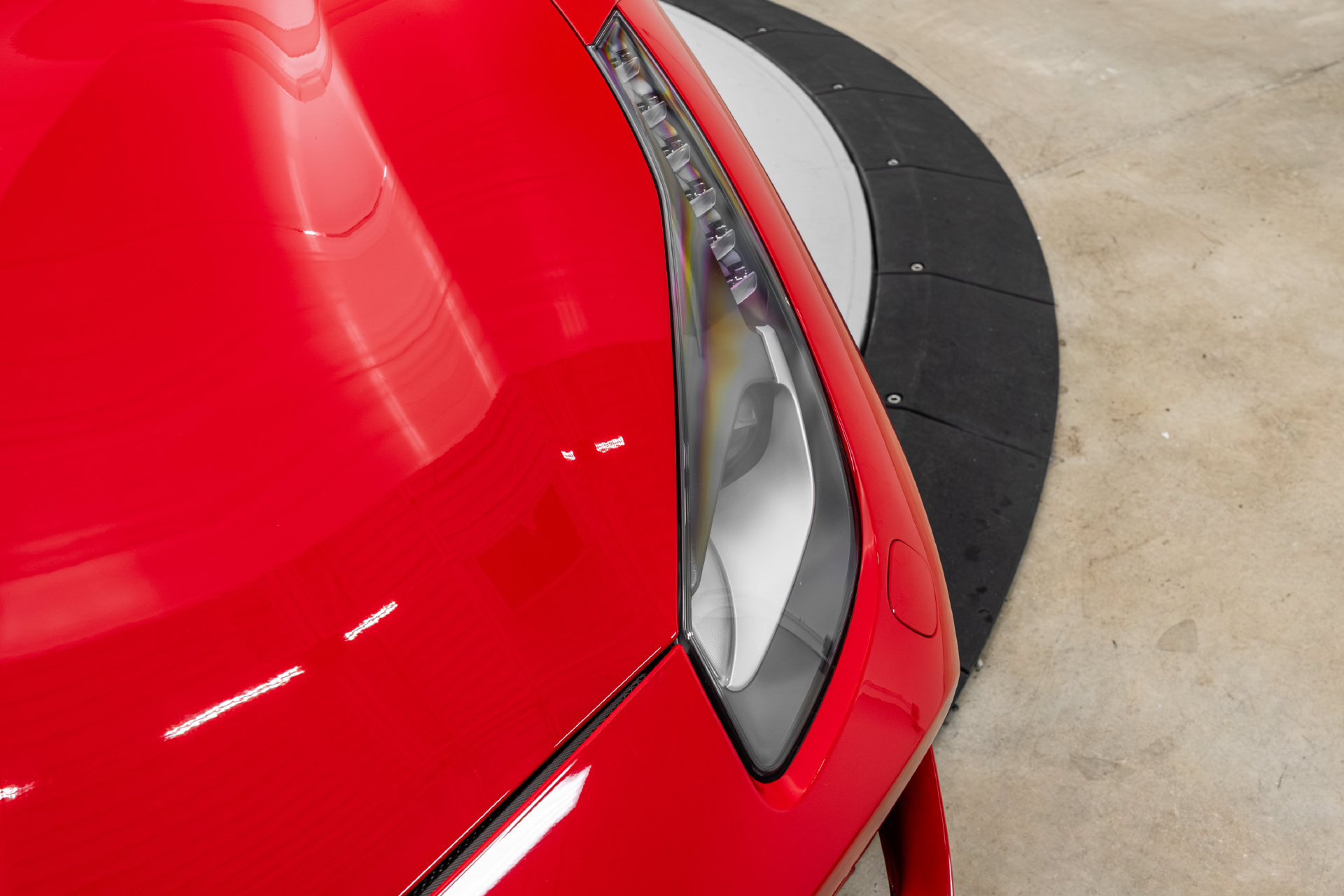 Certified 2018 Ferrari 488 Spider RWD image 45