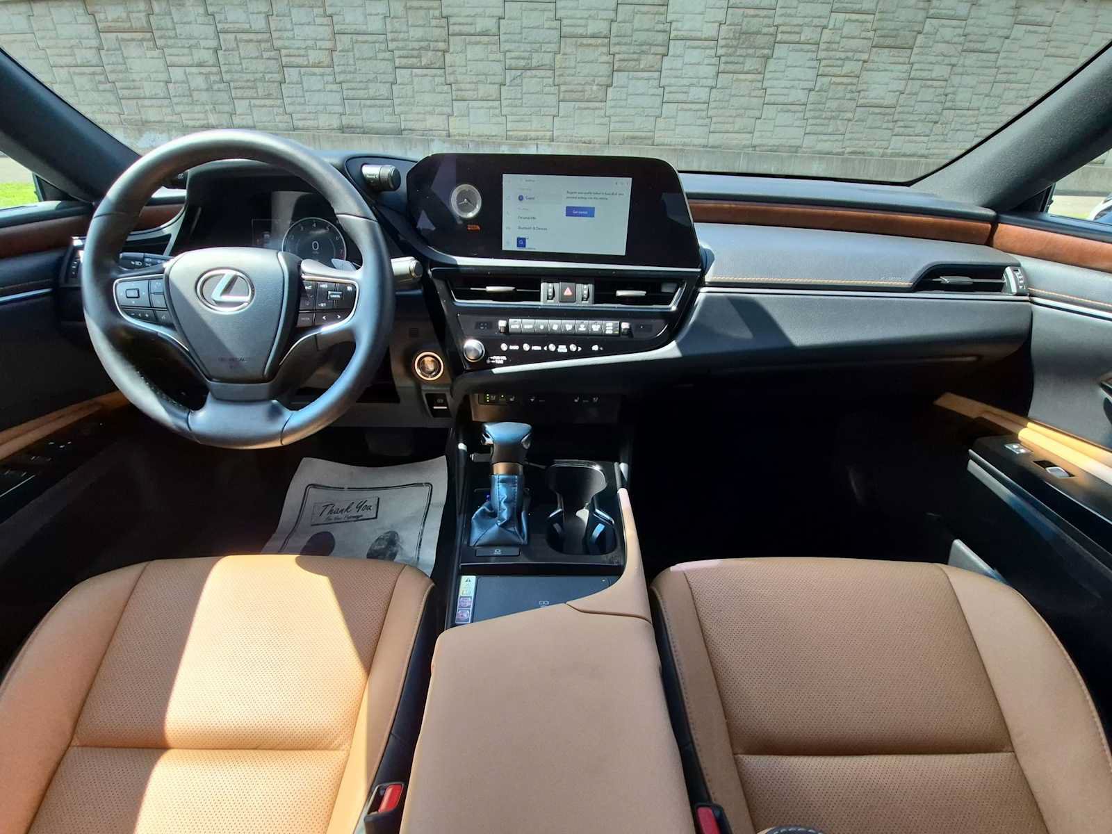Used 2024 Lexus ES 350 w/ Premium Package FWD image 16