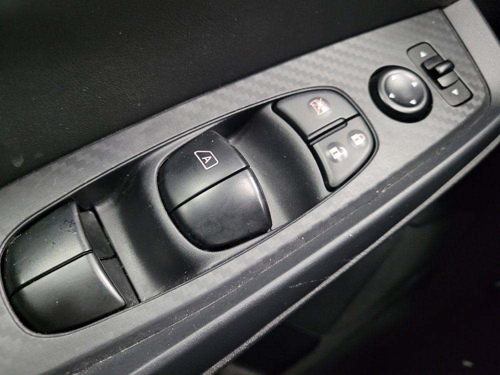 Used 2024 Nissan Sentra SV image 27