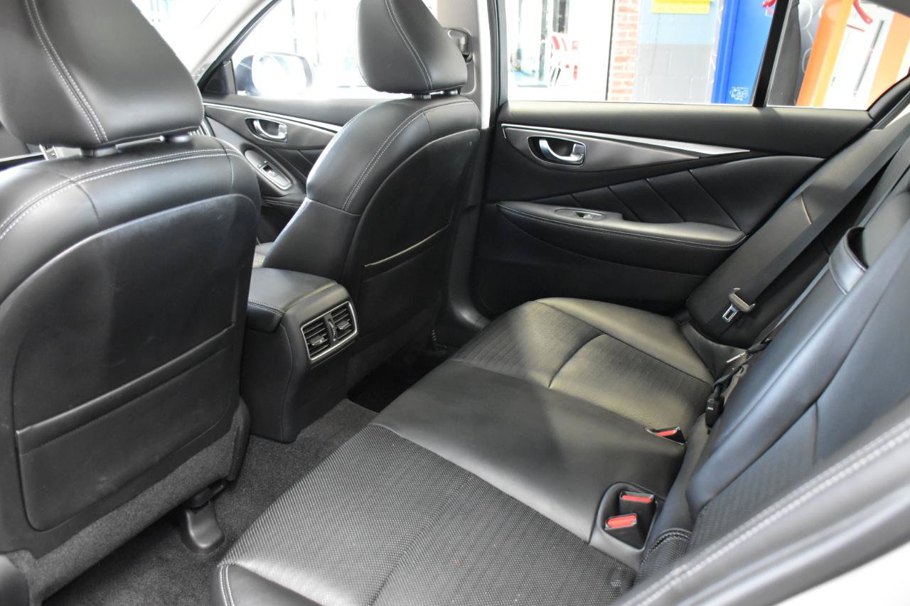 Used 2019 INFINITI Q50 Signature Edition AWD/4WD image 31