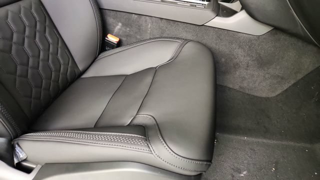 New 2026 Volvo XC90 B5 Plus w/ Protection Package Premier AWD/4WD image 37