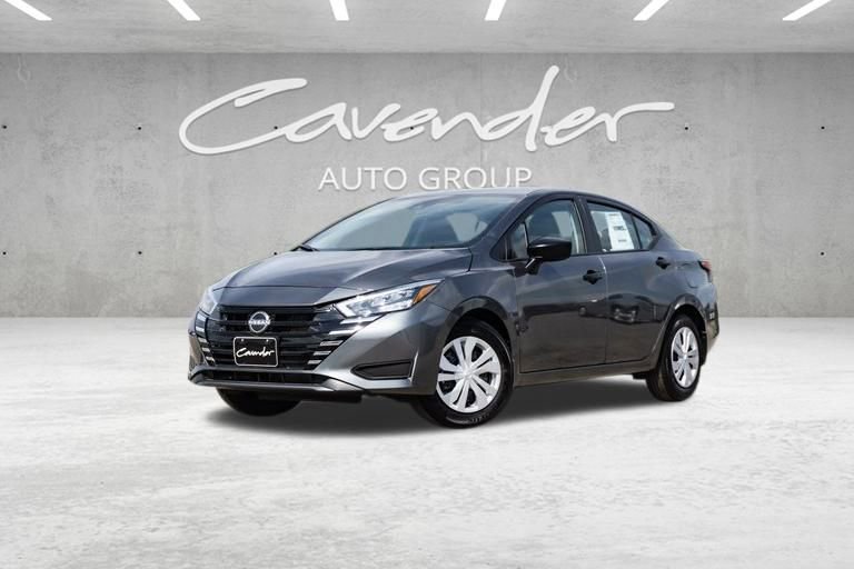 New 2025 Nissan Versa S w/ Trunk Package