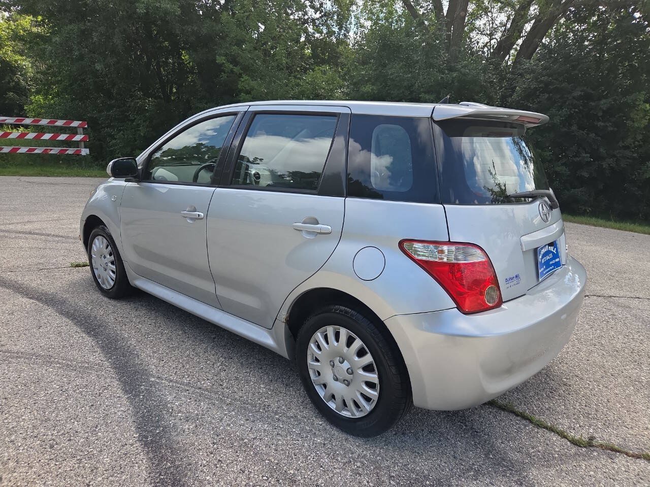Used 2006 Scion xA FWD image 3