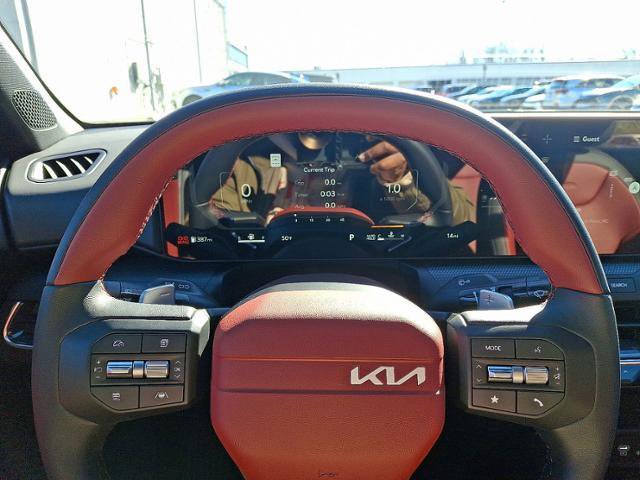 New 2025 Kia K4 GT-Line image 12