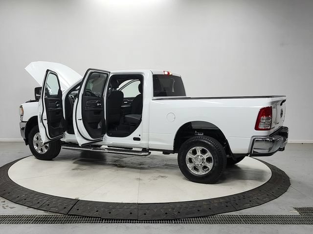 Used 2024 RAM 2500 Big Horn AWD/4WD image 13
