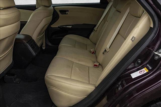 Used 2017 Toyota Avalon Touring image 23