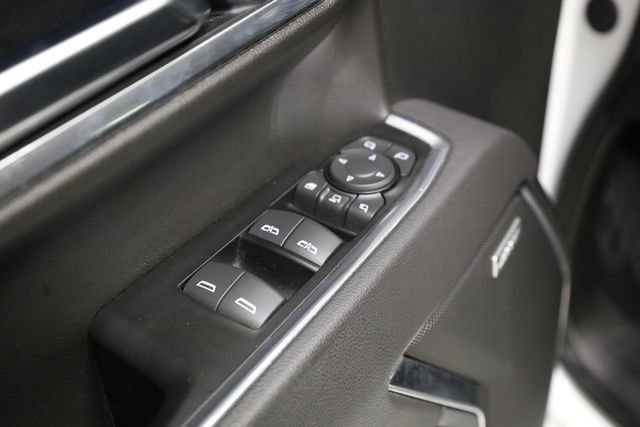 Used 2025 Chevrolet Silverado 3500 LTZ w/ LTZ Convenience Package image 17