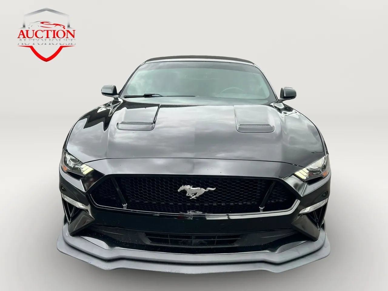 Used 2018 Ford Mustang Premium RWD image 2