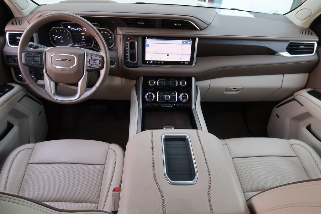 Used 2021 GMC Yukon Denali w/ Denali Ultimate Package image 10