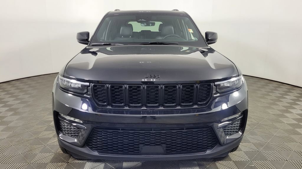 New 2025 Jeep Grand Cherokee Limited w/ Black Appearance Package video 2
