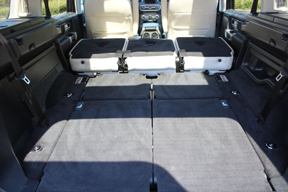 Used 2015 Land Rover LR4 HSE LUX image 40