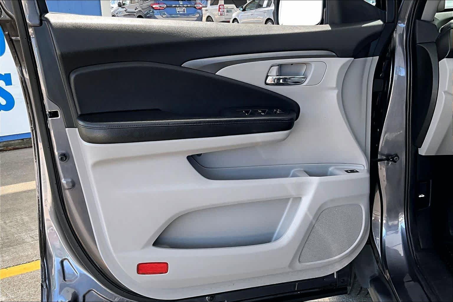 Used 2016 Honda Pilot EX-L image 22